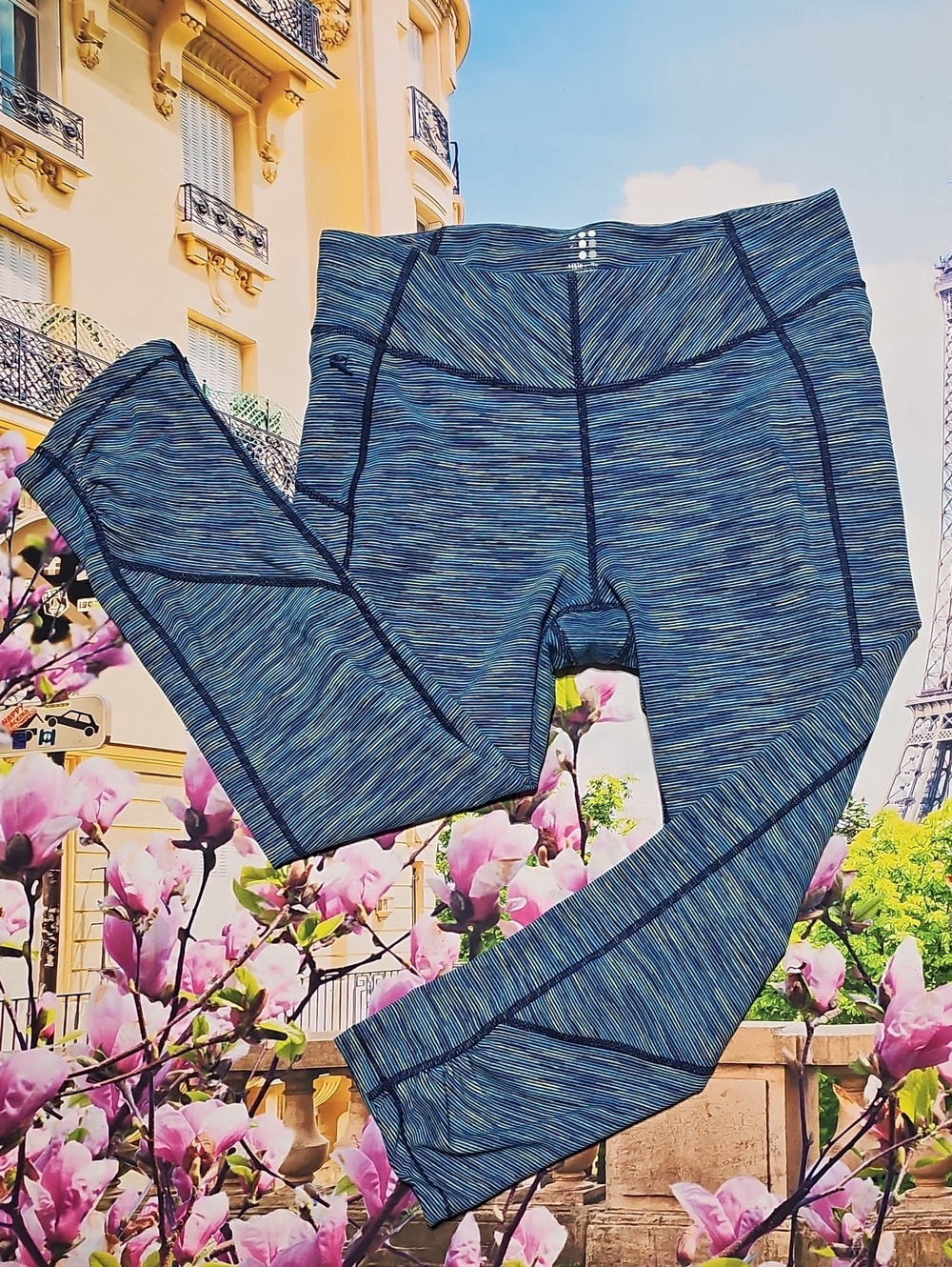 Title Nine Blue Space-Dye Capri Leggings Size Medium